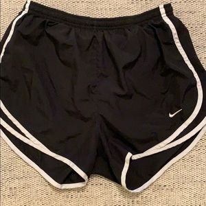 Black Nike shorts